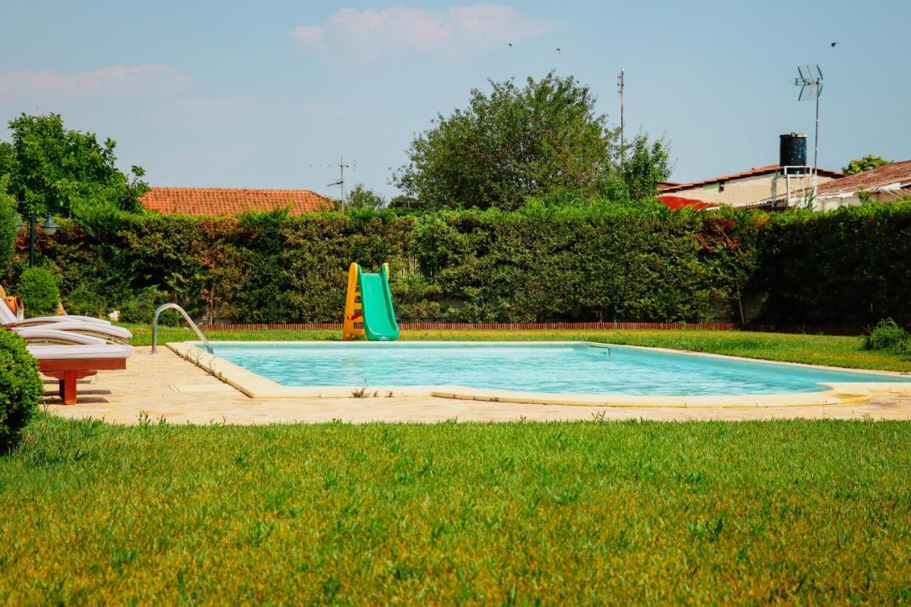 Renaissance Holidays Villa Nea Kallikrateia Exteriér fotografie